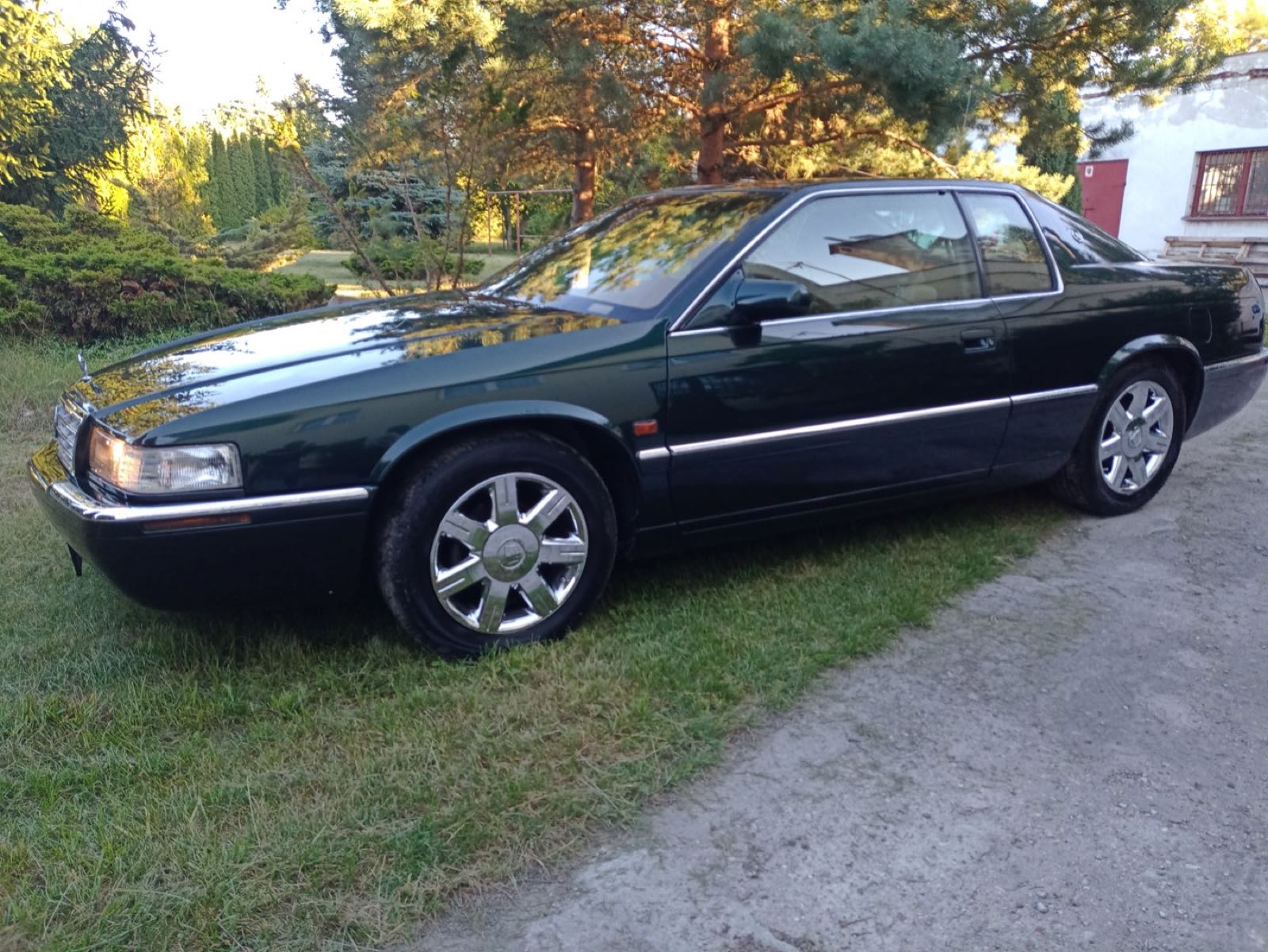 Cadillac Eldorado — zielony klasyk z duszą Ameryki w ofercie Time Machines Warsaw